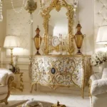 Luxury Italian Gilded Chester
